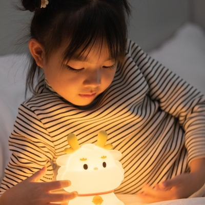 LED USB قابل شارژ مجدد Dimming Dragon Touch کارتون دکوراسیون اتاق خواب زیبا سیلیکون baby loong چراغ میز شب نور