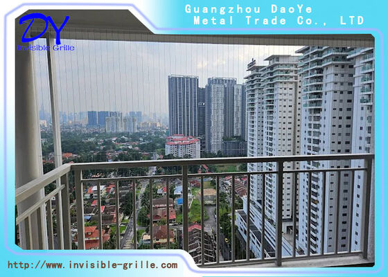 محافظ ایمنی نامرئی، مانع نامرئی که با حفظ هماهنگی زیبایی طراحی شده است.