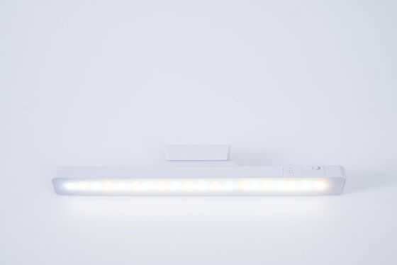 چراغ رومیزی مغناطیسی قابل شارژ مدرن برای کاربردهای روشنایی حرفه ای و شخصی