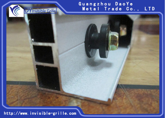 راه آهن آلومینیومی شیر سفید رفع مشبک های نامرئی اتاق خواب